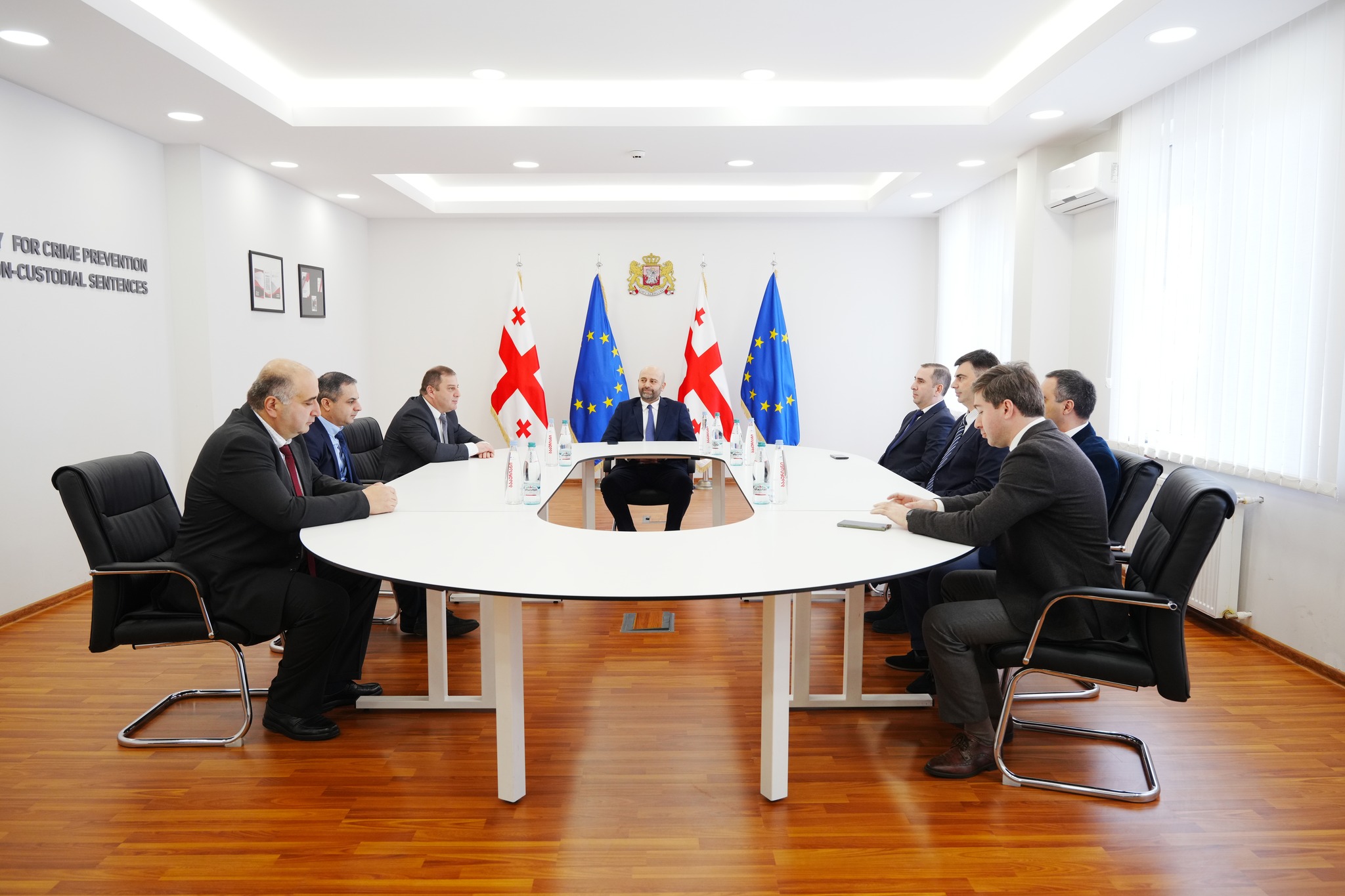 იუსტიციის მინისტრის პირველმა მოადგილემ ლევან ხარანაულმა დანაშაულის პრევენციის, არასაპატიმრო სასჯელთა აღსრულებისა და პრობაციის ეროვნული სააგენტოს უფროსის მოადგილეები წარადგინა.